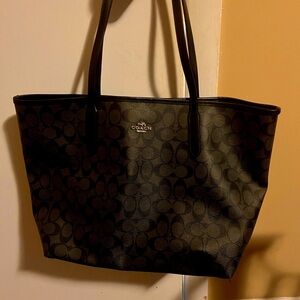 Coach Tote